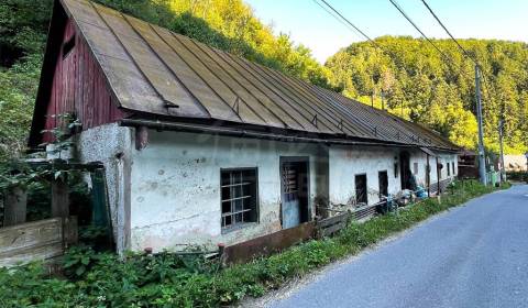 Jedinečný pôvodný banícky dom v Banskej Hodruši