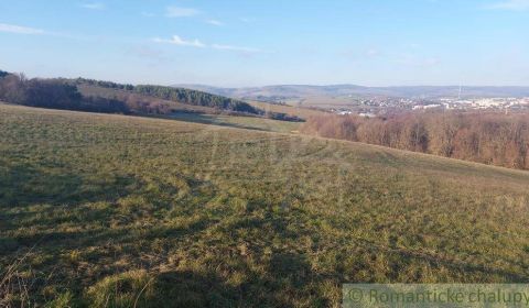 Pozemok nad Myjavou, s pekným výhľadom, 40 árov na predaj, len u nás