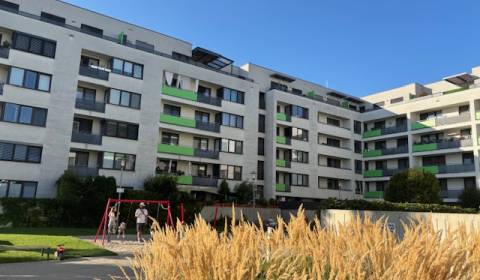 ARBORIA Trnava- predaj 3i byt s veľkou loggiou, 2 x garážové státie