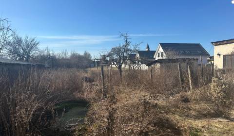 Exkluzívny pozemok pre dvojdom v srdci Kalinkova – 959 m² | ViNi real