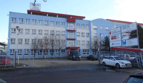 Kancelárske priestory s rozvinutými službami