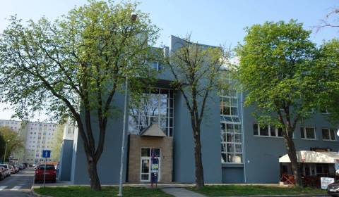 Kancelárie s  výmerou od 11m2, Bratislava-Nové Mesto