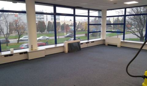 Kancelársky priestor 110,34 m2 v širšom centre Bratislavy