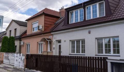 Prenájom kancelárskych priestorov v blízkosti OC VIVO