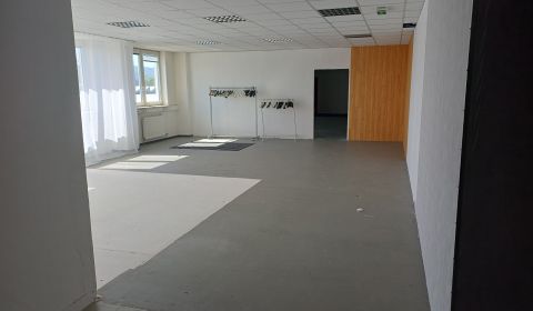 Prenájom kancelárskych a skladových priestorov pri Zlatých pieskoch.