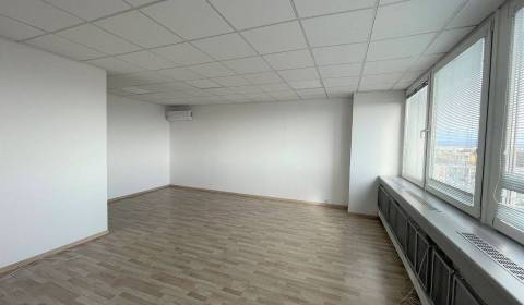 Samostatný kancelársky celok 60m2 - Drieňová, Ružinov