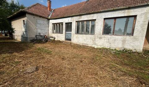 Rodinný dom Kuzmice / na rekonštrukciu