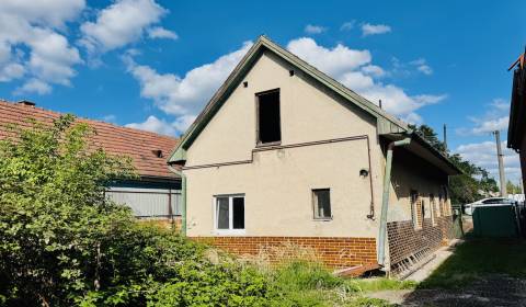 Na predaj 3 i RD Partizánske – Veľké Bielice pozemok 856 m2