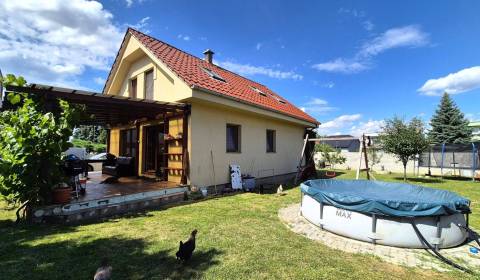 Predaj - rodinný dom Jablonica, okr. Senica