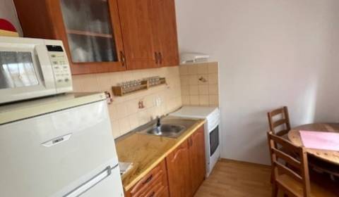 1 izbový byt na predaj vhodný na bývanie alebo ako investícia. DOHODA