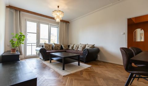 Moderný 3i byt s balkónom a loggiou, Ružinov