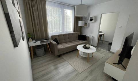 Na predaj 2,5i byt po kompletnej rekonštrukcii v Nitre na sídlisku Chr