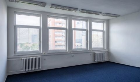 Kancelária na prenájom 36m2, Za kasárňou, Pri Poluse
