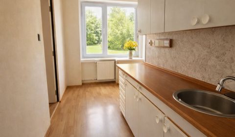  znížená cena predaj, 3- izbový byt v Hriňovej
