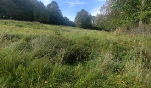 Slnečný pozemok v tichom prostredí – Zákopčie (okres Čadca)