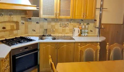 Dobré reality - znížená cena RD s veľkým pozemkom 2455 m2 v kľudnej ča