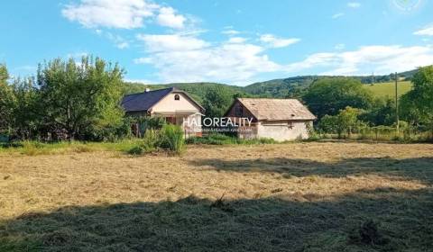 REZERVOVANÉ - Predaj, rodinný dom Radzovce, s rozľah...
