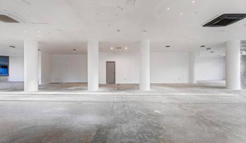 Prenajmite si JEDINEČNÝ obchodný priestor s VEĽKÝM VÝKLADOM V GLÓRII