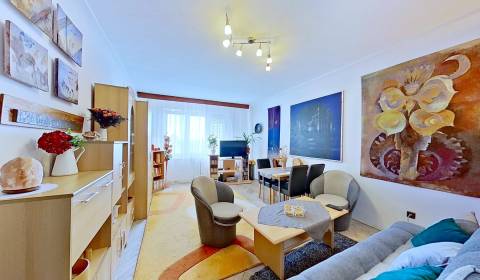 4 izbový byt v top lokalite s panoramatickým výhľadom na Malé Karpaty