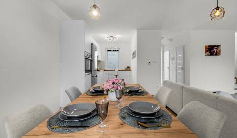 REZERVOVANÉ! NOVOSTAVBA 3-IZB., RODINNÉHO DOMU SO ZÁHRADOU V STUPAVE