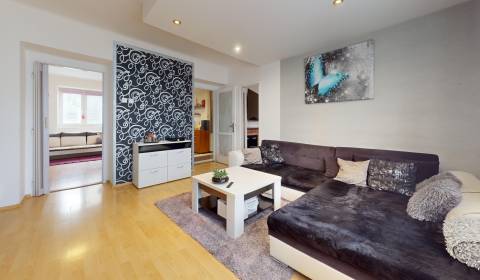 NA PREDAJ ZREKONŠTRUOVANÝ 3 IZBOVÝ BYT