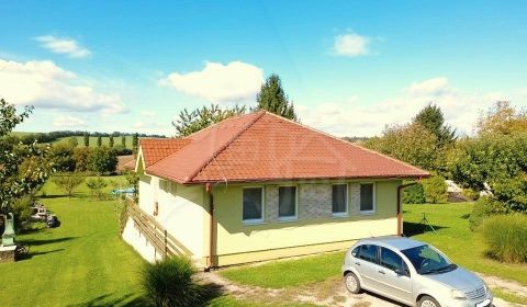 Nová cena - 4 izbový rodinný dom s rozľahlým pozemkom o rozlohe 2956m2