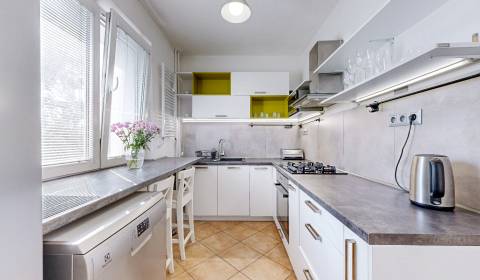 PREDAJ, 2 izbový byt na Odborárskej ulici, Košice-Sever