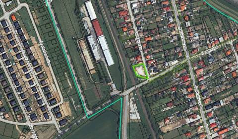 STAVEBNÝ POZEMOK NA RODINNÝ DOM, LUŽIANKY