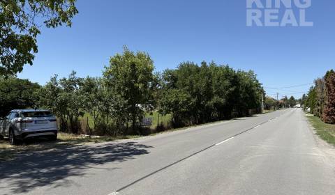 Pozemok na predaj – Komoča | 1 294 m² | 63 000 €