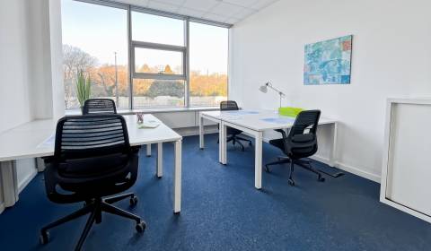 Súkromný kancelársky priestor pre 2 osoby v oblasti Regus CBC Center