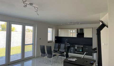 Rodinný dom v súkromí Most pri Bratislave