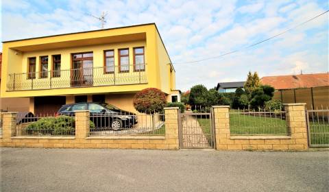 PREDAJ - RODINNÝ DOM - ZLATÉ MORAVCE