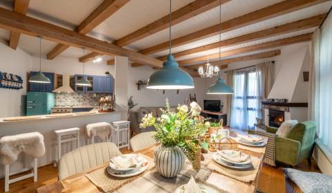 Okúzľujúci byt v historickom dome - Trenčianske Teplice!