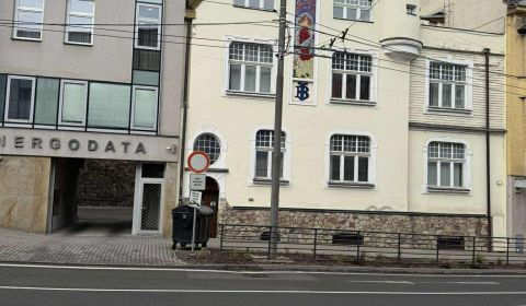 Kancelária na prenájom 20 m2, Muchov dom - KÁLOV 