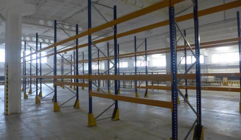 Sklad na prenájom o ploche 558 so zázemím