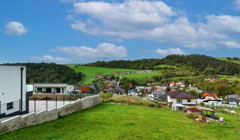 KRÁSNY STAVEBNÝ POZEMOK, 1029 M2, HORNÝ LIESKOV