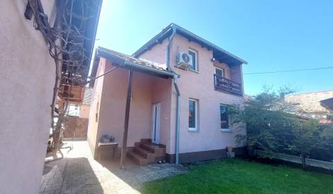 NA PREDAJ - pekný dom FIĽAKOVO