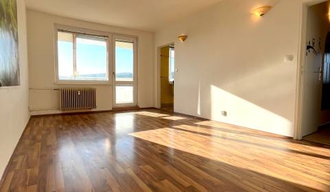 REZERVOVANÉ - 3 izbový byt, 69m2, 2x loggia, Tyršovo nábrežie, Košice