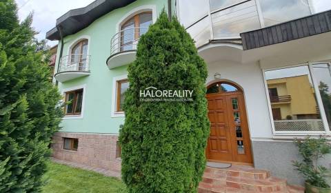 Predaj, rodinný dom Žiar nad Hronom, luxusný so saun...