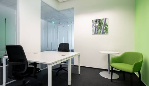 Súkromný kancelársky priestor pre 2 osoby v oblasti Regus Polus Tower