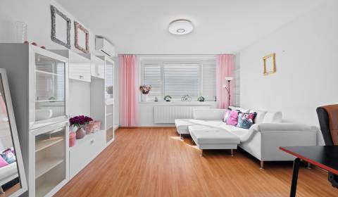 PREDAJ slnečného, zariadeného 2-izbového bytu s lódžiou v Petržalke