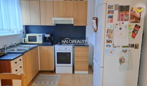 REZERVOVANÉ - Predaj, dvojizbový byt Hrnčiarovce nad...