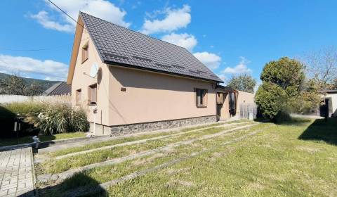 ‼️RODINNÝ DOM - S KRÁSNYM POZEMKOM NA PREDAJ, BYSTRIČANY - PRIEVIDZA‼️