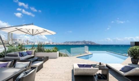 PRVÁ LÍNIA - Dokončený Apartmán Benidorm, 297m2, bazén, jacuzzi