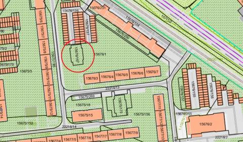 Atraktívny stavebný pozemok na bytový dom v Ružinove