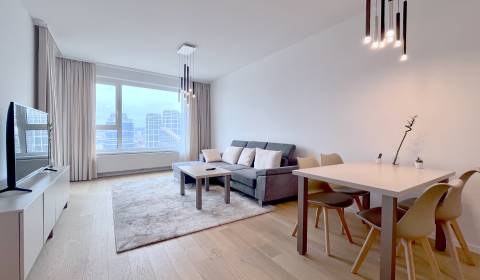 PRENÁJOM - KLINGERKA - 2-izbový zariadený byt s výhľadom na hrad