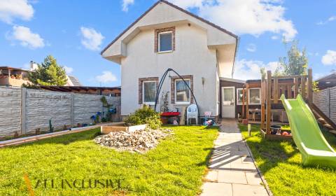 NA PREDAJ 3-IZBOVÝ RODINNÝ DOM V OBCI TUREŇ