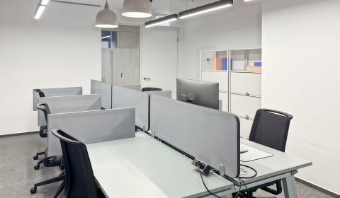 Coworkingový priestor v oblasti  OC Central