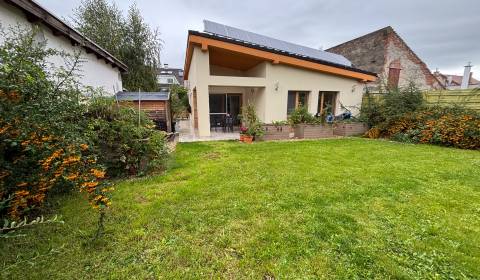 Rodinný dom Topoľčany / novostavba 