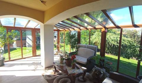 Novinka! Rodinný dom s bazénom v lukratívnej lokalite - Nitra - Prameň